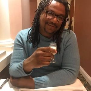 Meet your Posher, Lyle